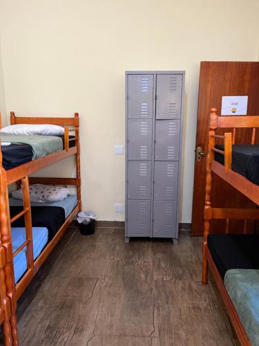 Bed in 10-Bed Mixed Dormitory Room image 1