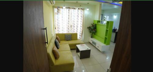 Infinity Penthouse with Pool, Sauna, Gym, Rajkot (foto 10)