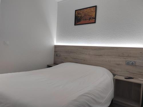 Alpha Hotel 2