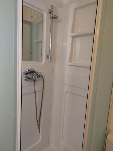 Alpha Hotel - image 10