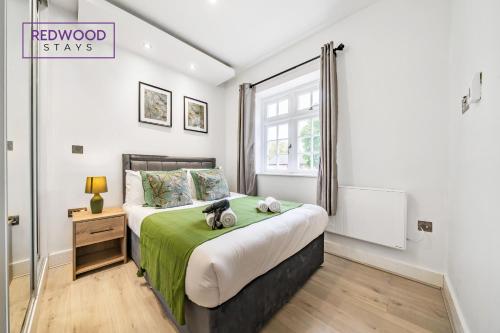 1 Bed 1 Bath, Modern Town Center Apartment, Netflix By Redwood Stays - Rowledge