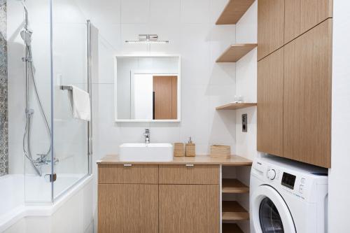 Elegant Apartment Tumskie Ogrody with FREE GARAGE Wrocław by Noclegi Renters, Breslau (Foto 7)