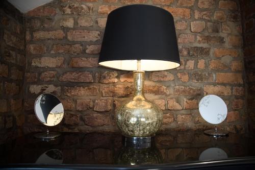 Richmond Apartment - main image