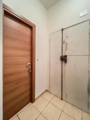Spacious Apartment near St Peter's Church, Rzym (zdjęcie 9)