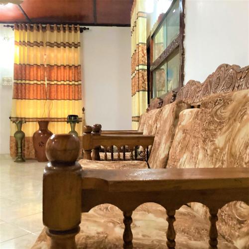 Fasilitas, Grand Refuge Holiday Rooms in Anuradhapura