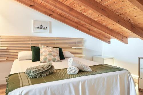 Sunny Cozy Penthouse with a Terrace at Plaza del Carmen, Valencie (fotografie 8)