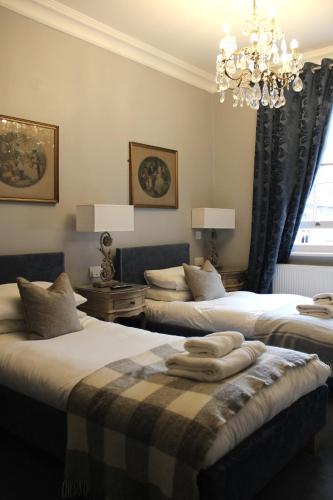 The Blue Boar - Maldon Room Type - Deluxe Twin Room