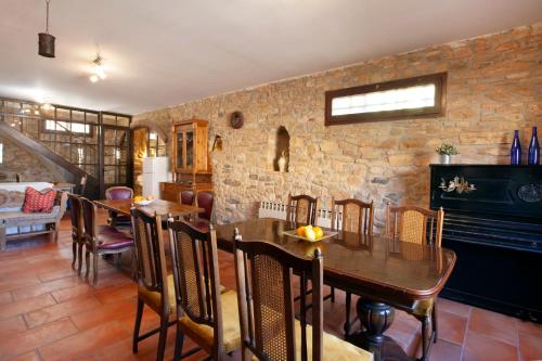 Létesítmények, Aaccent Prenafeta Montblanc in Montblanc