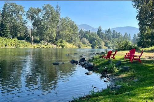 Loft Cabin 2 - Rogue River Resort