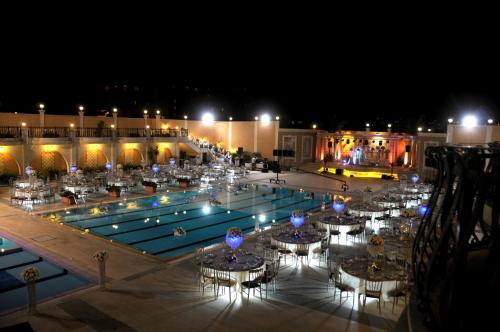 Vistas, Platinum Hotel in Sour