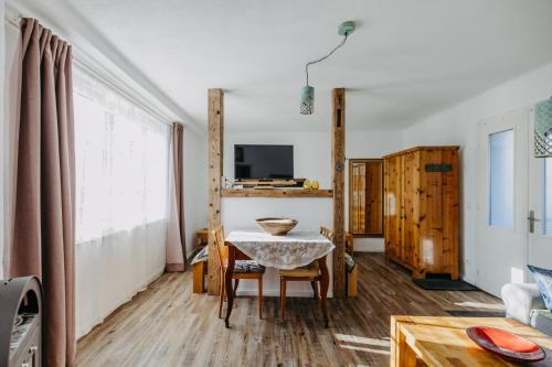 Claire de Lune in สเตเจอร์สบาช