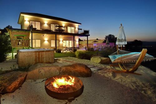外部景觀, THE ALTA GALILEA - 2BRM WITH POOl/Amazing view/Gakuzi in 戈蘭高地
