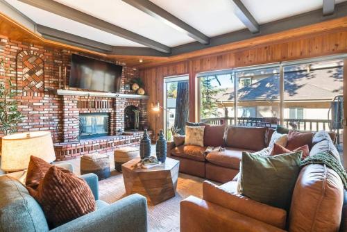 Ironwood Ultimate Estate in Big Bear Lake, USA