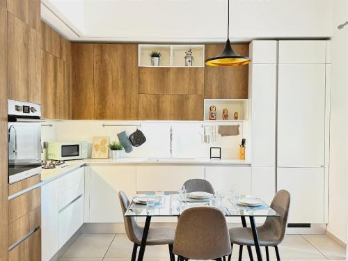 [Porta Nuova - Alpitour] Free Parking & Netflix, Turín (fotografie 7)