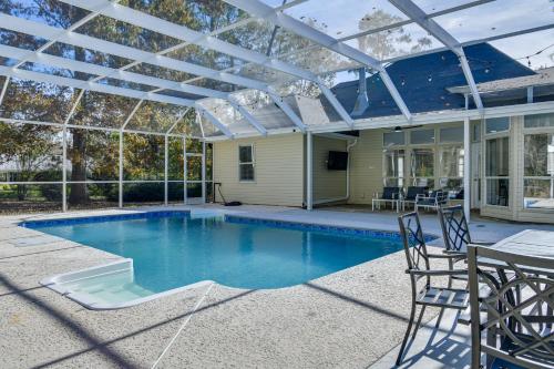 Family-Friendly Ponchatoula Home with Private Pool!