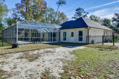 Family-Friendly Ponchatoula Home with Private Pool!