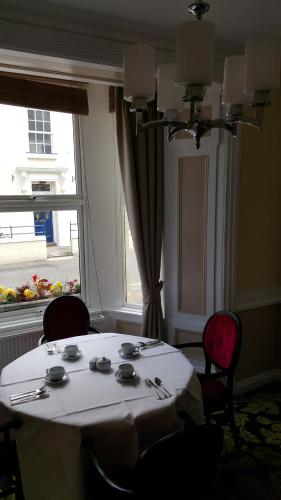 Maison Gorey Hotel - image 5