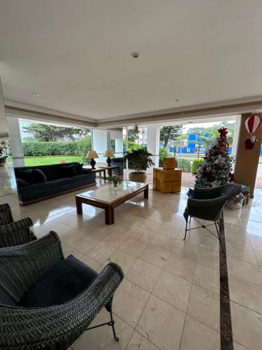 Apartment with Sea View image 7