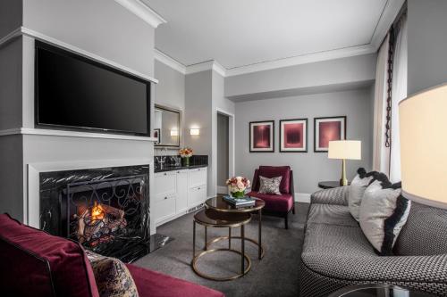 Corner One-Bedroom Corner Terrace Suite with Fireplace