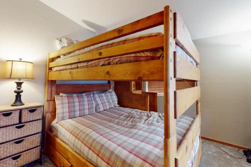 Cozy Tahoe Donner Retreat