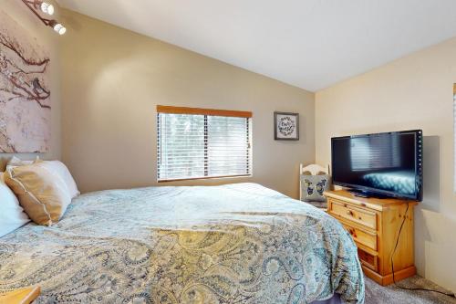Cozy Tahoe Donner Retreat – Truckee, CA