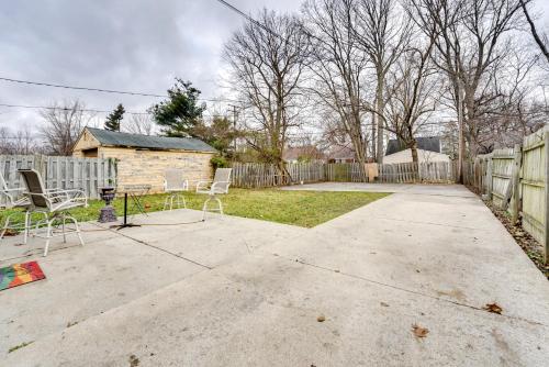 Detroit Vacation Rental Private Patio and Yard in Detroit, USA