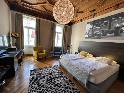 Superior Double or Twin Room image 2