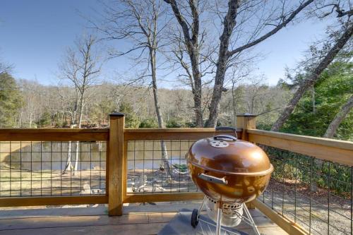 Spacious Glenville Home with Fire Pit and Lake Access