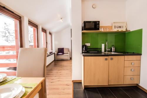 Studio (3 Adults) (building nr 40) image 10