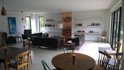 Sadržaji, Elisetorp in Simrishamn