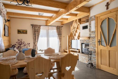 Lux-HOUSE & JACUZZI SAUNA, Zakopane (fotografie 2)