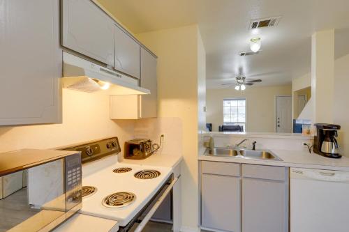 Quaint Killeen Vacation Rental Near Shopping! in Killeen, USA