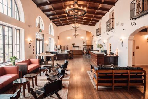 . Hotel San Buena