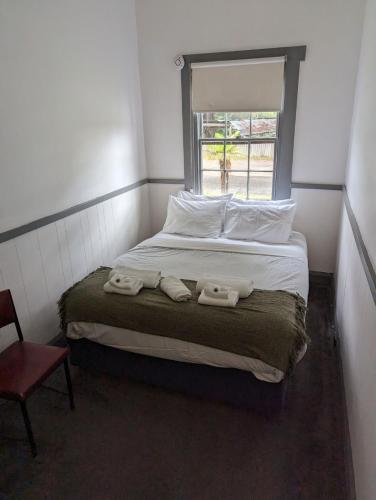 1 double bed