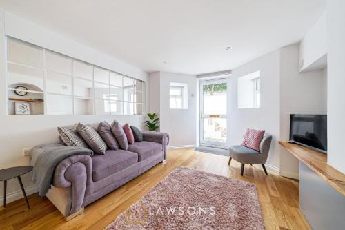 Modern Living by Lawsons with FREE PARKING, Windsor (foto 5)