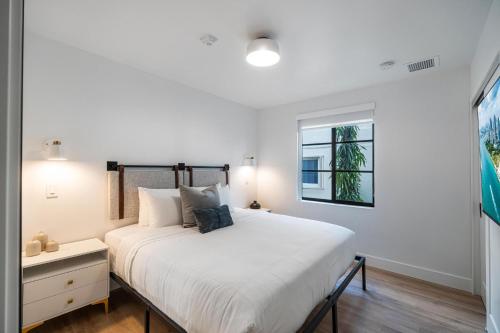 Lux Retreat By Renzzi Room Type - Two-Bedroom Apartment