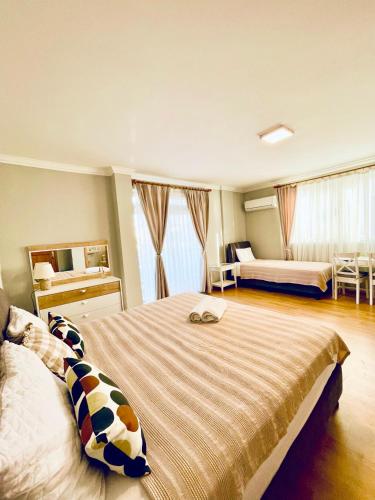 Cloud9 rooms