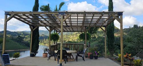 Apkārtne, Finca El Peñol (Finca El Penol) in El Peñol
