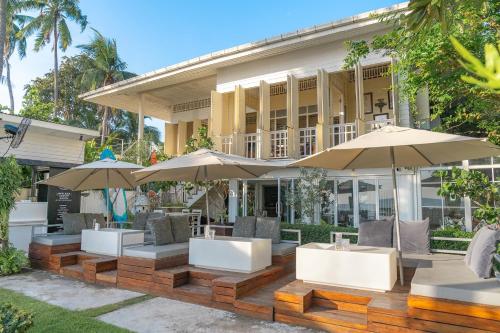 Green Gallery Hua Hin in Hua Hin Beachfront