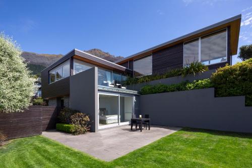 Amaroo - image 2