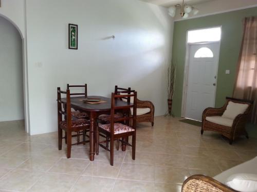 Two-Bedroom Apartment with View image 10