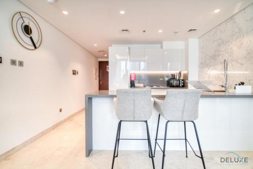 Burj Khalifa Views! Promo on 1BR at Sterling House by Deluxe Holiday Homes, Dubái (foto 4)