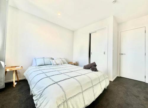 Immaculate - 2 Bedroom Townhouse close to Fruitvale train station, Окленд (фото 4)