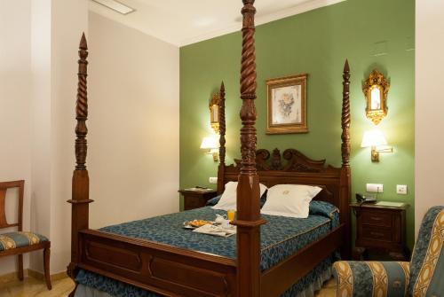 Adriano Boutique Sevilla, Sevilla (foto 4)