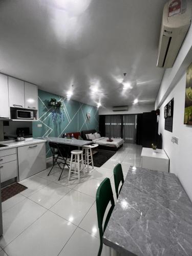 Summer Suites KLCC By Homestay - image 9