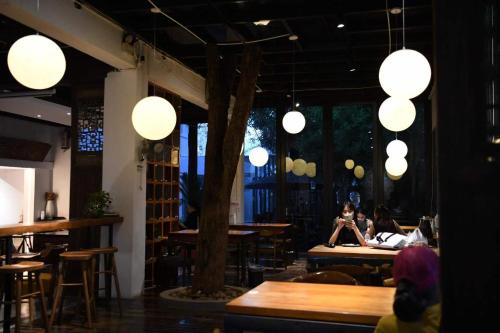 Jingdezhen International Youth Hostel – Jingdezhen, FL