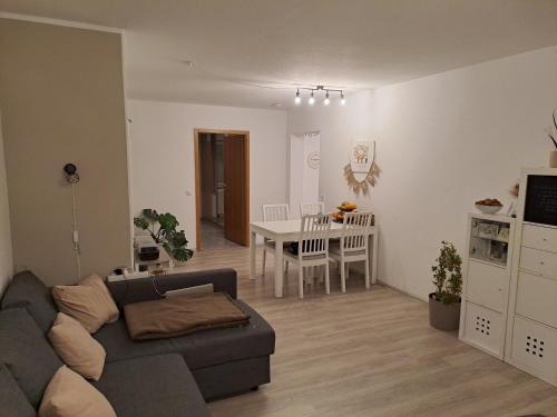 Schöne helle Wohnung nähe Parkanlage (Schone helle Wohnung nahe Parkanlage) in 肯辛根