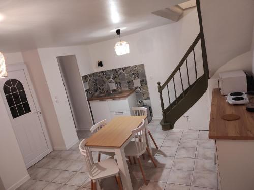 ห้องครัว, la maison du bonheur in อล็องกง