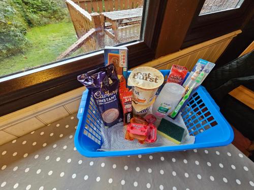 Cosy 2 bedroom Log Cabin in Snowdonia Cabin151 in Trawsfynydd