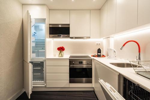 Akicity Alfama Ruby - image 5